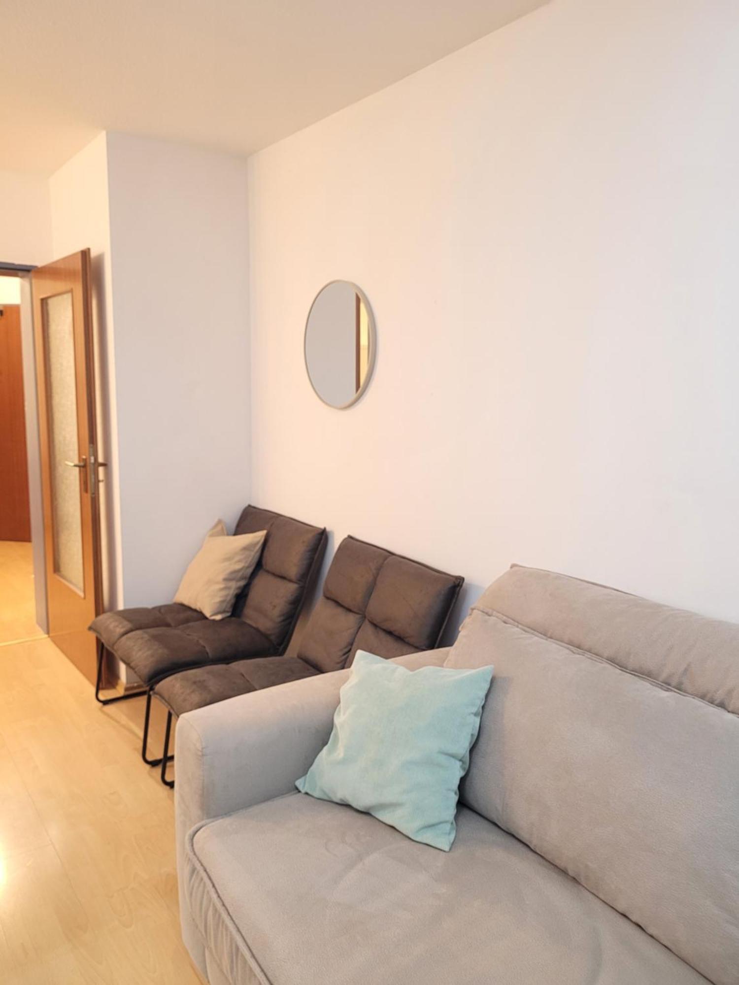 Zentrale 2 Zimmer-Wohnung Mit Balkon Bayreuth Kültér fotó